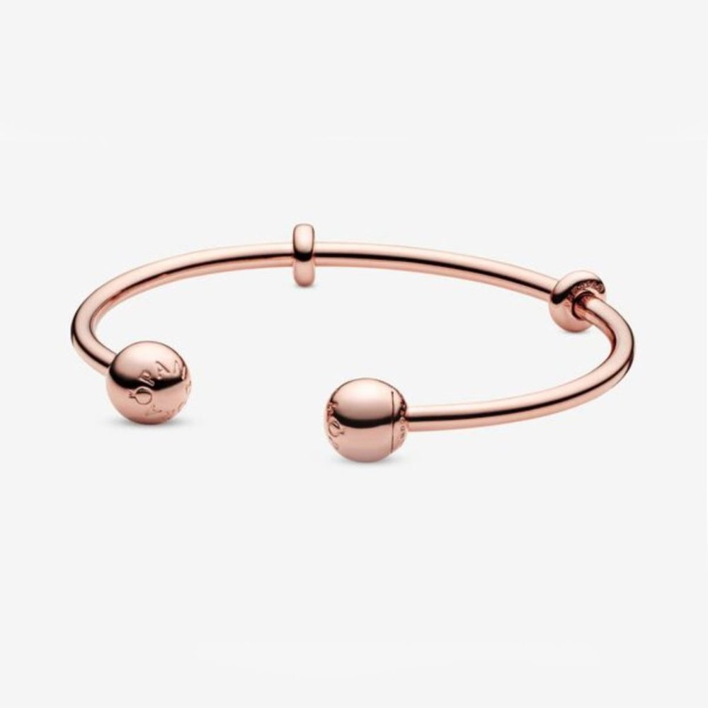 Pandora Moments Open Bangle & Pink Heart Charm